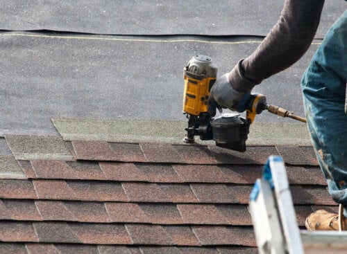 How to Price and Bid a Roofing Job for Profit