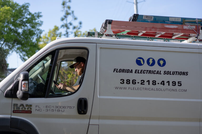 image of electrician van wrap