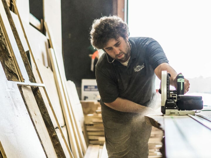 HOW TO START A CONTRACTING BUSINESS IN 9 STEPS visual data 5