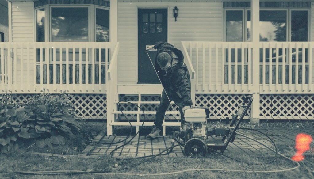 Comparison - lawn care service software companies