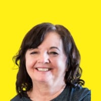 Headshot of Irene Zibin of eSunshine Enviro Cleaning