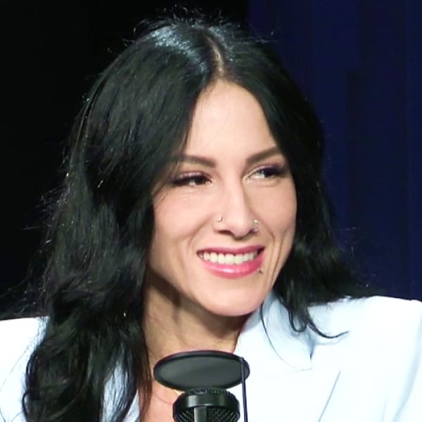 Headshot of Savannah Revis, owner of Earth love Cleaning